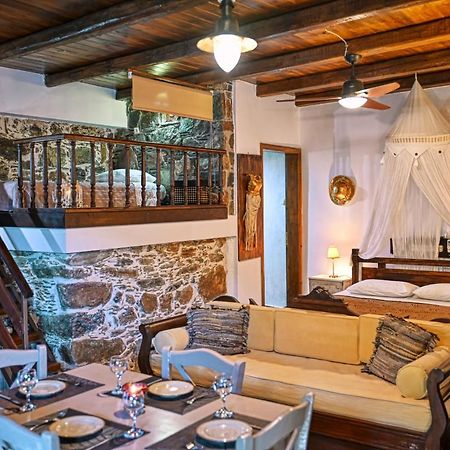 Keramotí "Pefkopetro" Traditional House מראה חיצוני תמונה