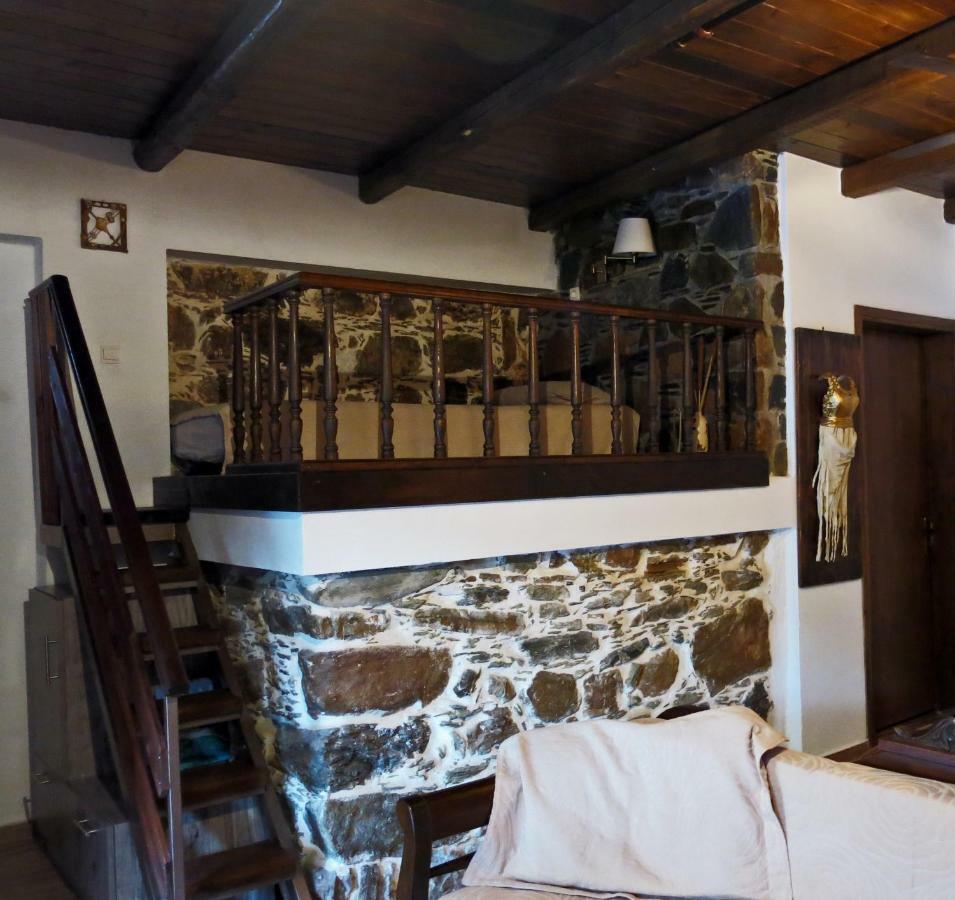 Keramotí "Pefkopetro" Traditional House מראה חיצוני תמונה