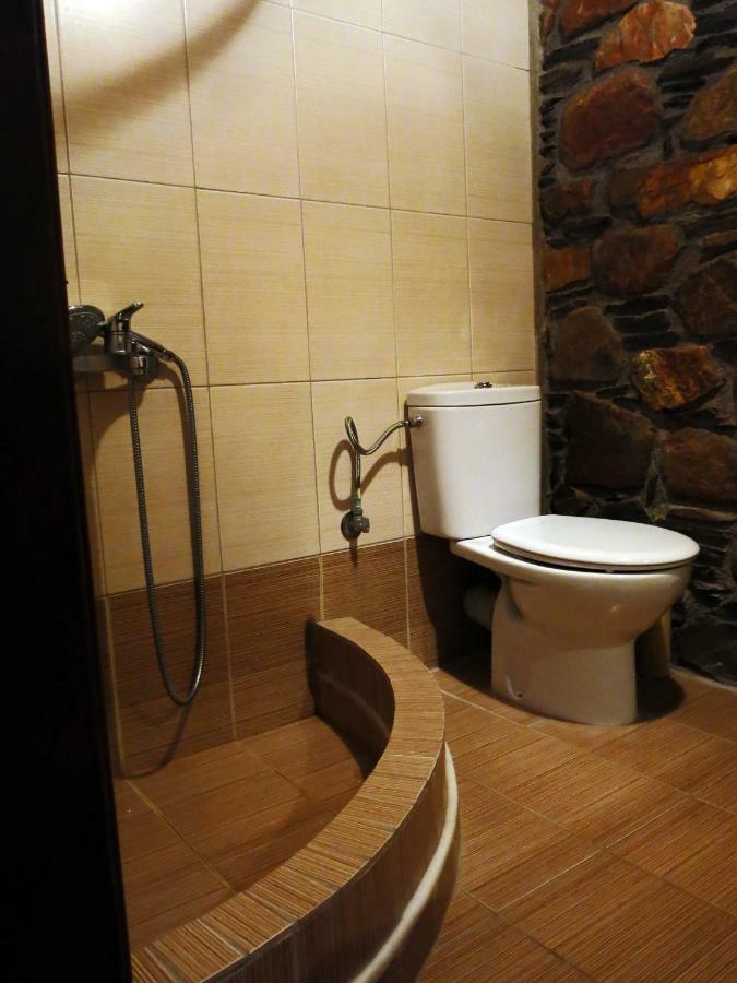 Keramotí "Pefkopetro" Traditional House מראה חיצוני תמונה